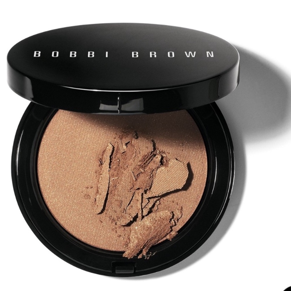 NEW Bobbi Brown bronzing powder
